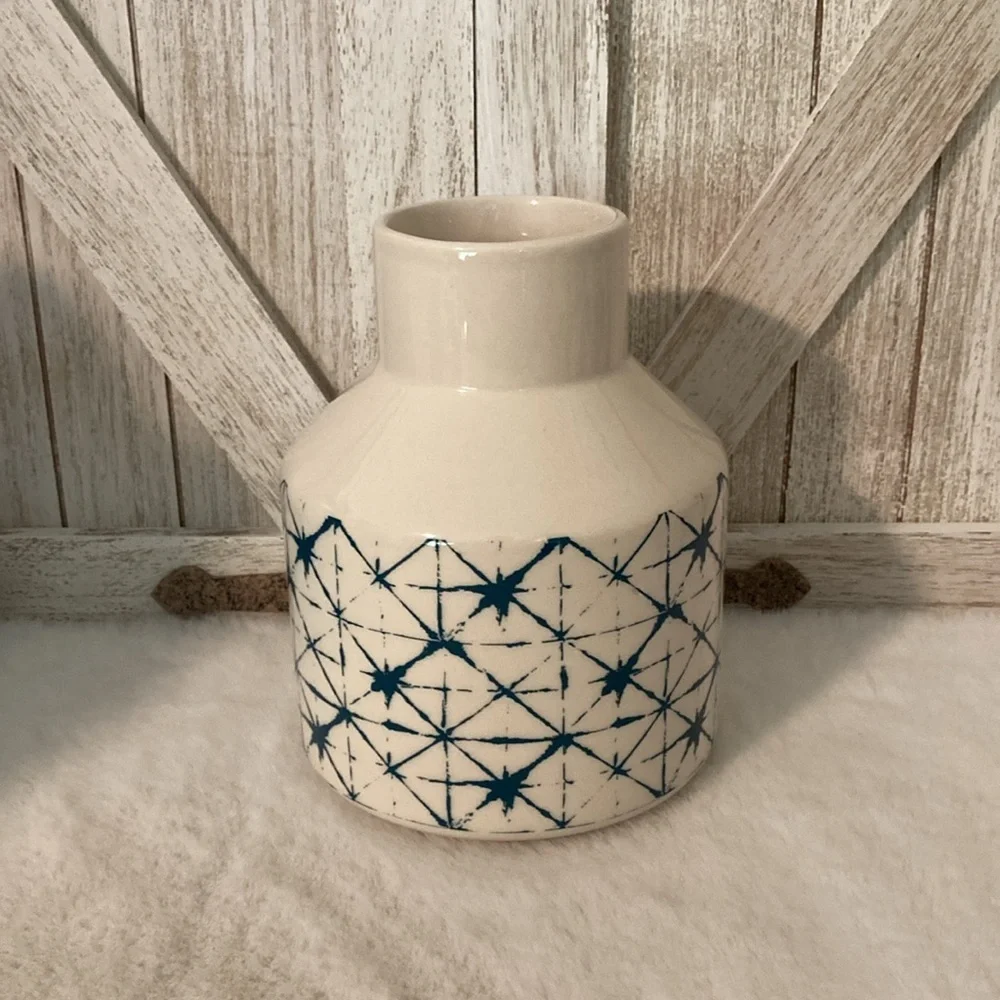 Target BP Vase
